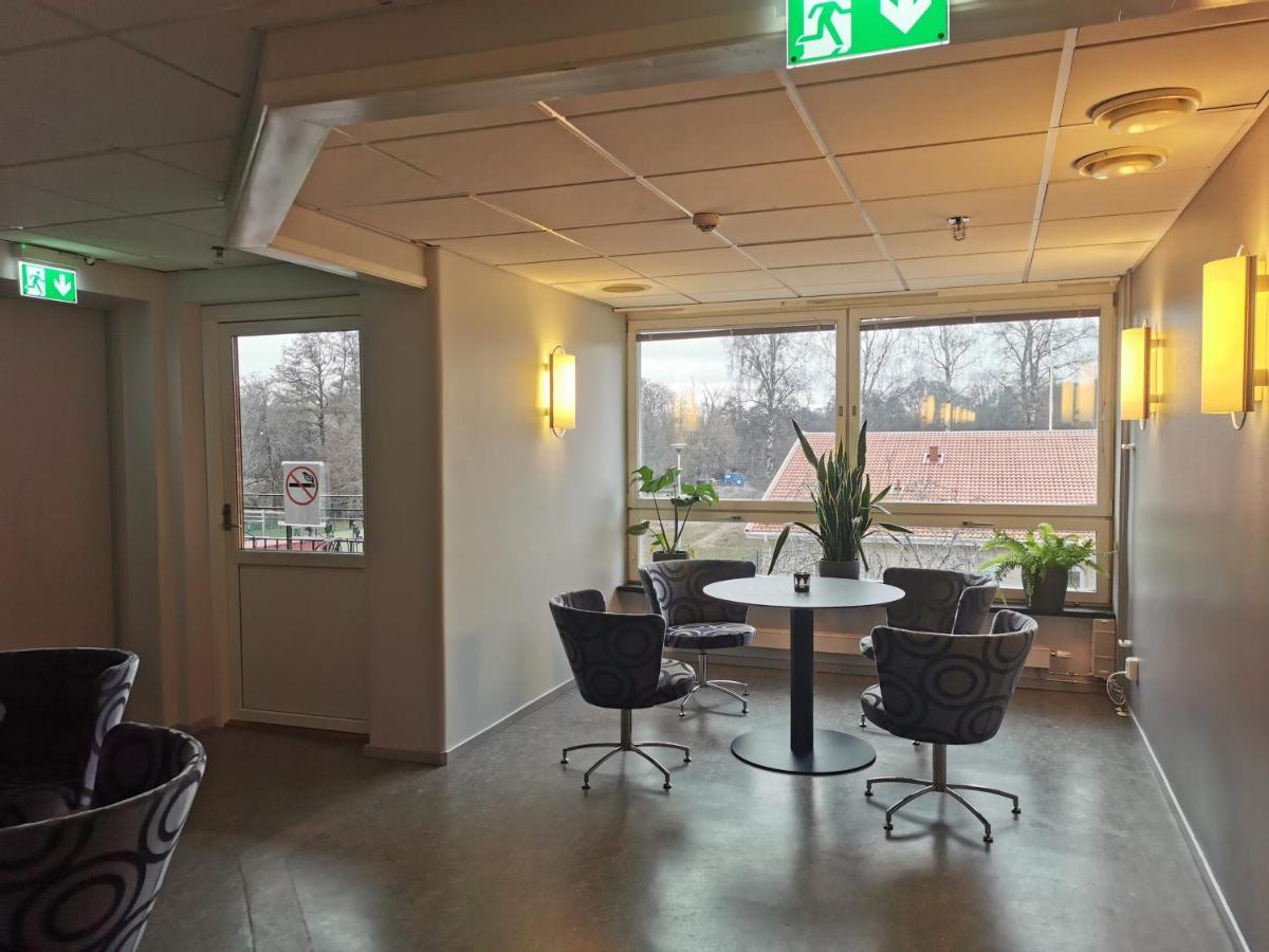 Broholm Bed&Breakfast Lidköping Eksteriør bilde